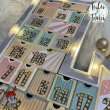 Lade das Bild in den Galerie-Viewer, Gewerbelizenz - Schnäppchen "Adventskalender Zahlen 23"