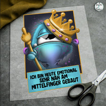 Load image into Gallery viewer, Digitales Bügelbild "Mittelfinger King"