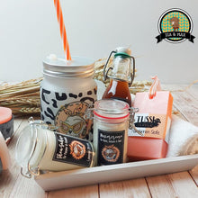 Lade das Bild in den Galerie-Viewer, Digistamp "Little Skulls"