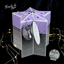 Lade das Bild in den Galerie-Viewer, Schnäppchen - Digistamp "Christmas Deer Button"