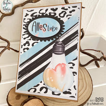 Lade das Bild in den Galerie-Viewer, Schnäppchen - Digistamp "Super Hero"