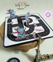 Lade das Bild in den Galerie-Viewer, Digistamp "Scooter Gang"