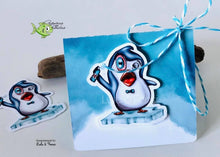Lade das Bild in den Galerie-Viewer, Digistamp "Tollpatschiger Pinguin Norbert"