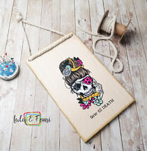 Load image into Gallery viewer, Gewerbelizenz - Digistamp &quot;Sewing Skull&quot;
